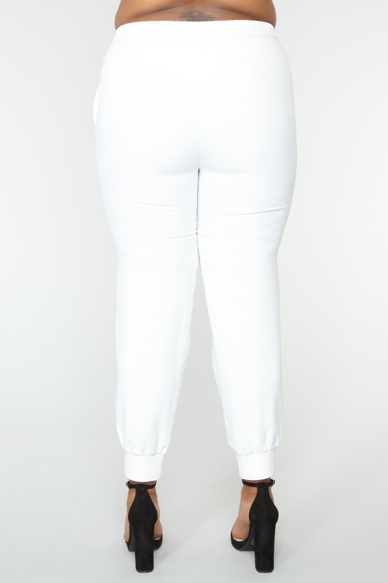 Leyle Jogger Pant - White