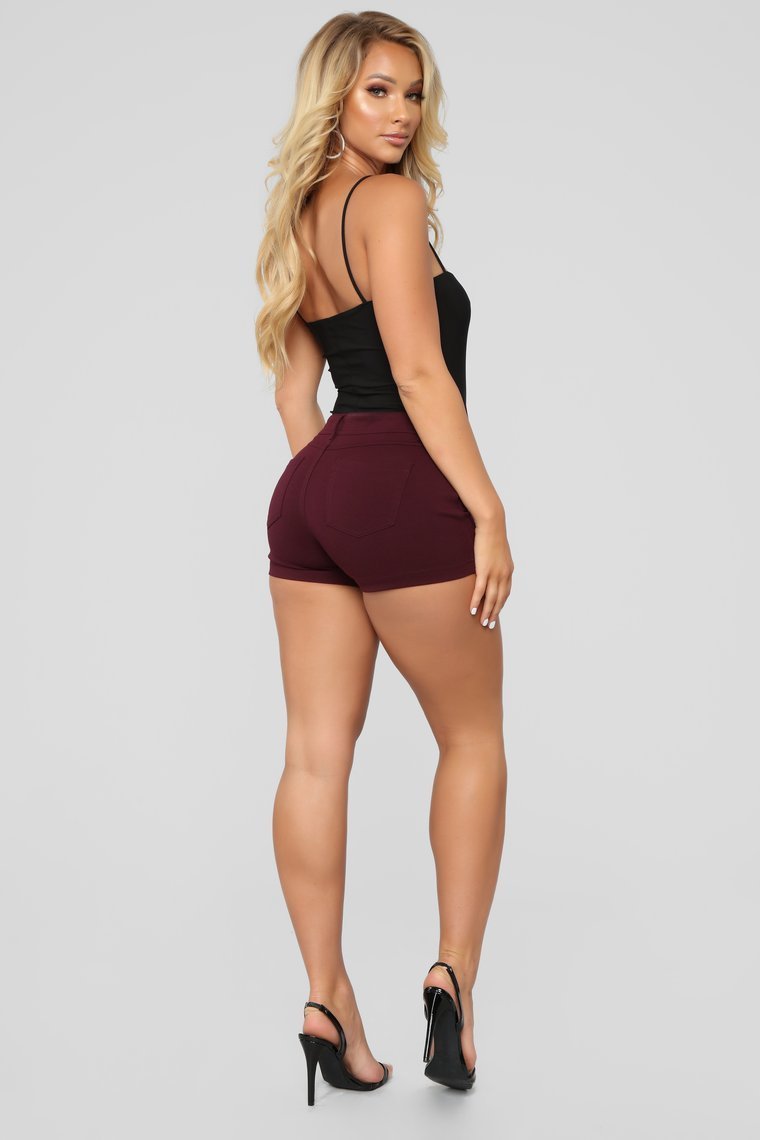 Riley Shorts - Plum