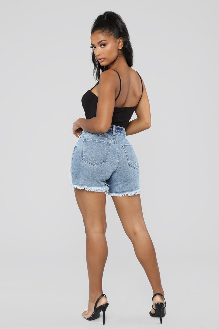 Spotlight Boyfriend Shorts - Medium Blue Wash