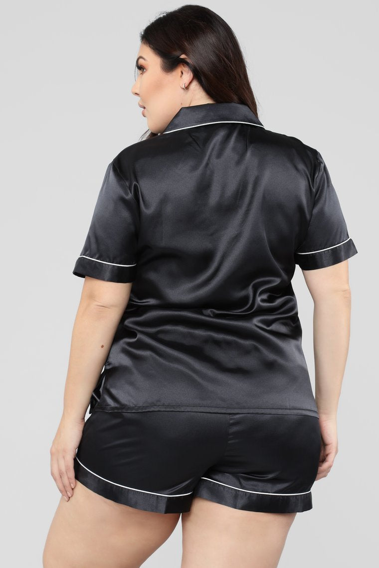 Staying In PJ Set - Black