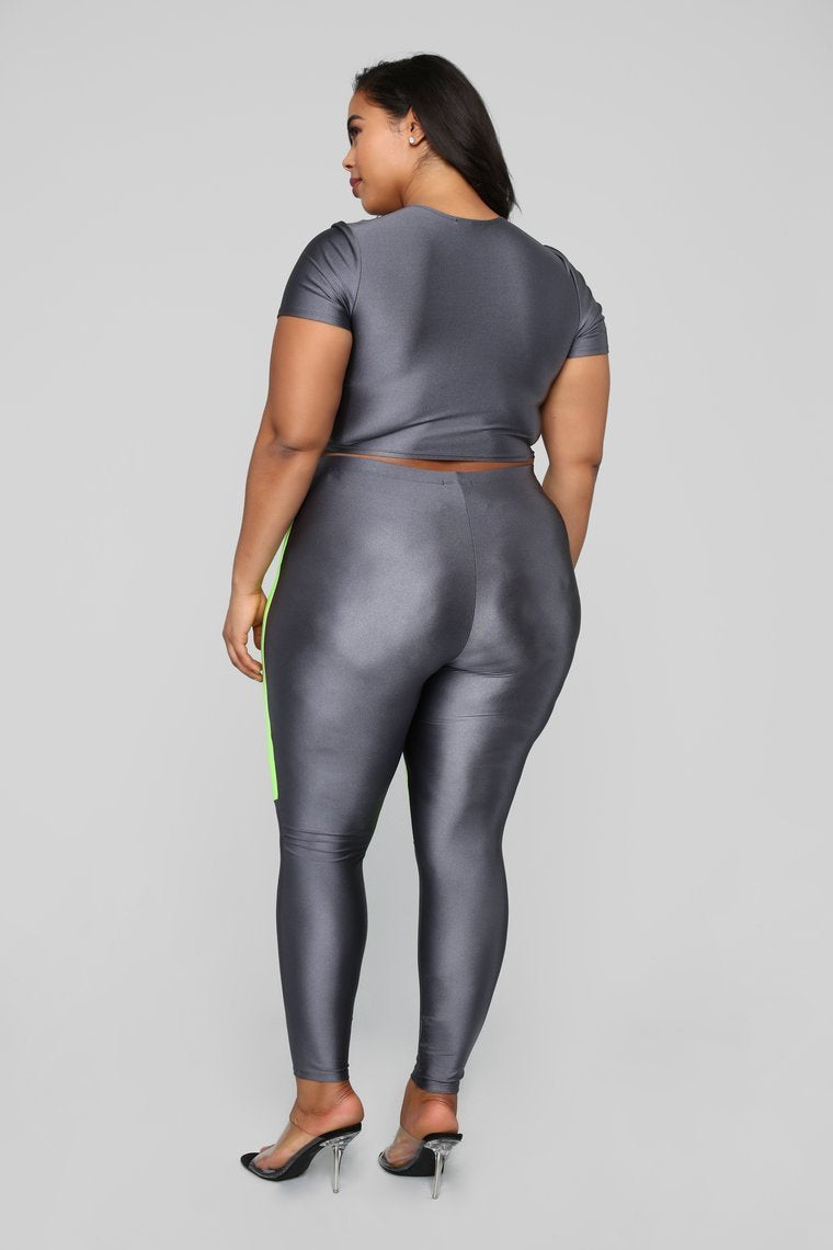 Metallic Mami Lounge Set - Grey/Yellow