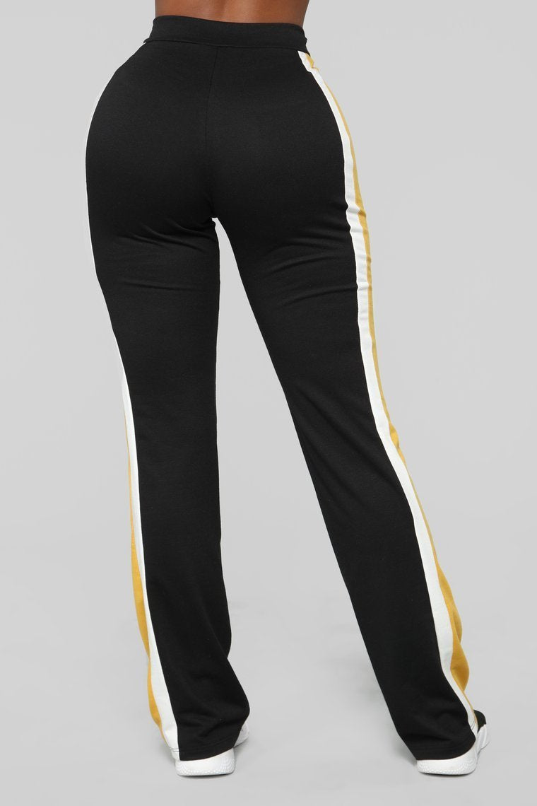 Take A Minute Colorblock Set - Black/Combo