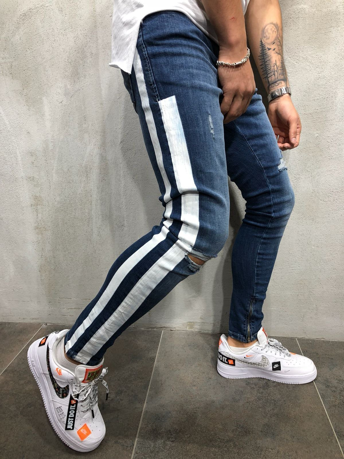JAINS ANKLEZ LES ZIPPERS STRIPÉS DISTRESSÉES 3939