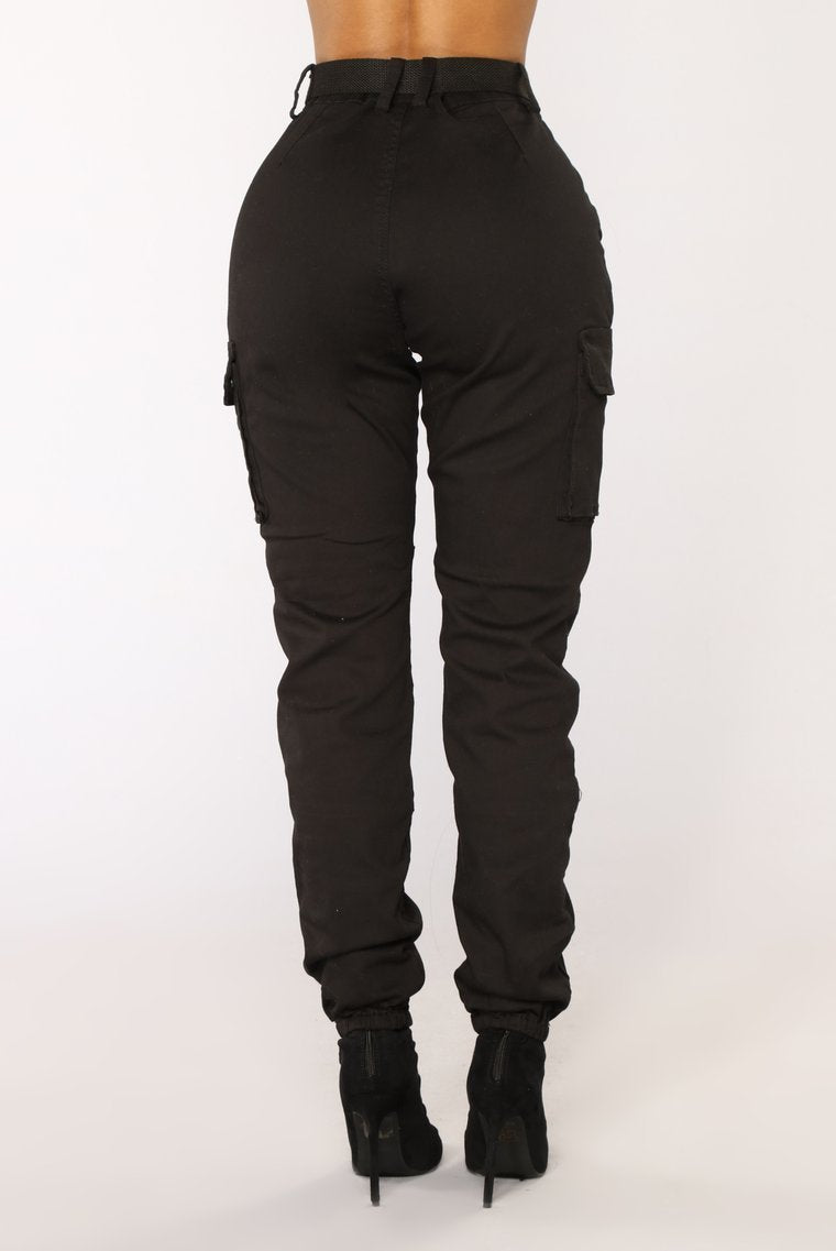 Cadet Khloe Oversized Cargo Pants - Black