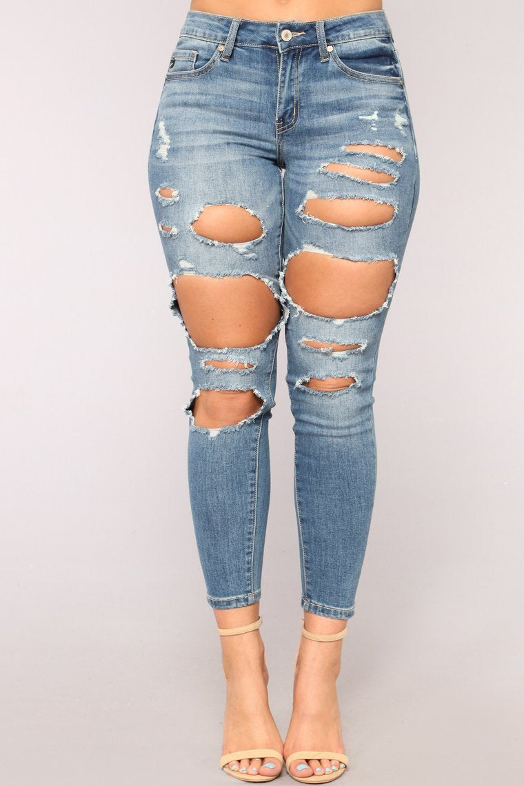 Yes That's Me Skinny Jeans - Medium Blue Wash