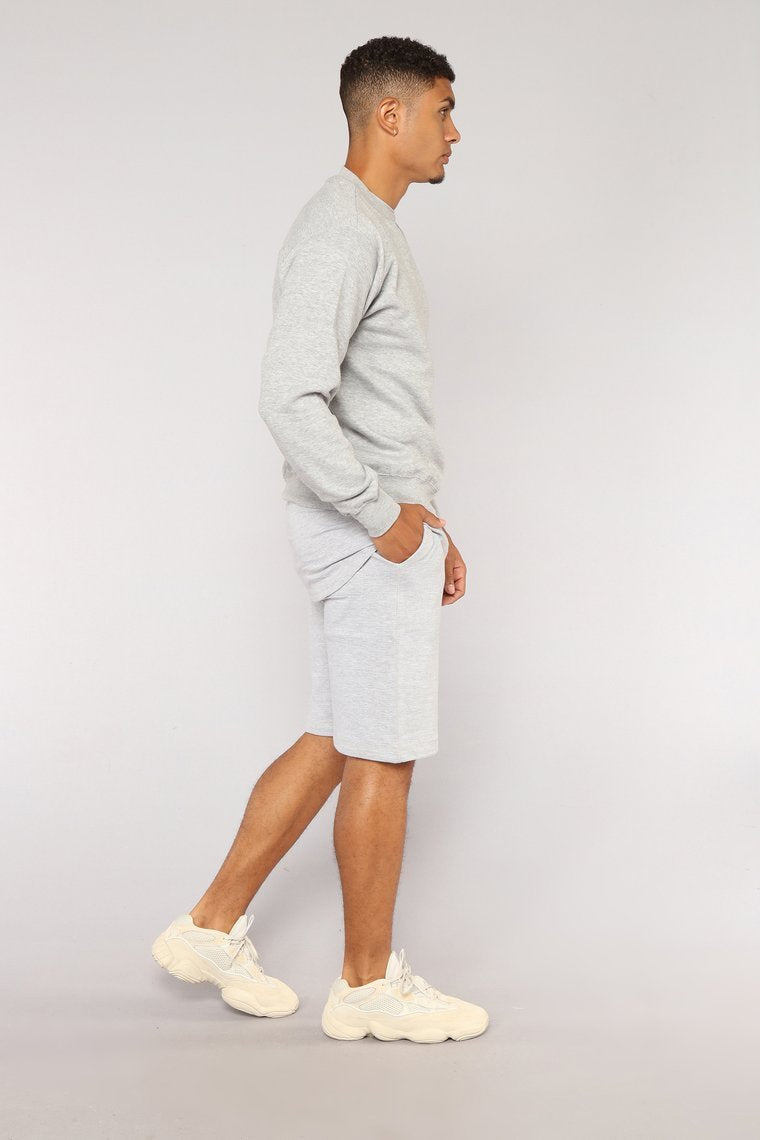 Kurt Crew Sweatshirt - Heathered Grey