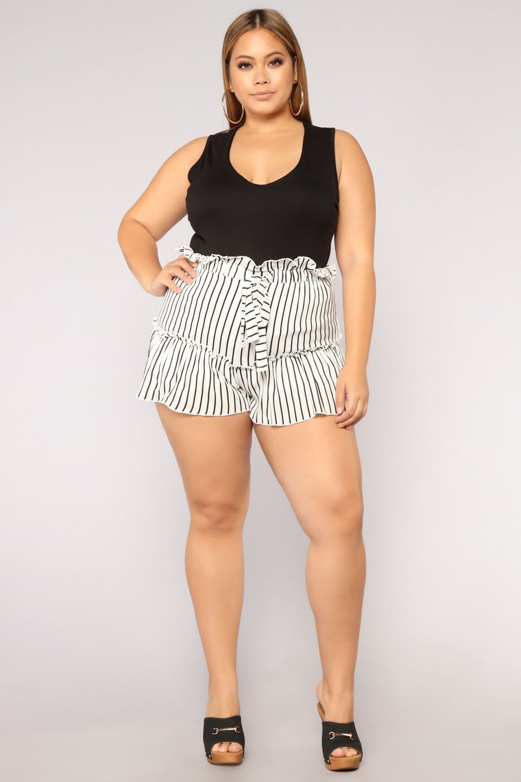 Janice Striped Woven Shorts - White/Black