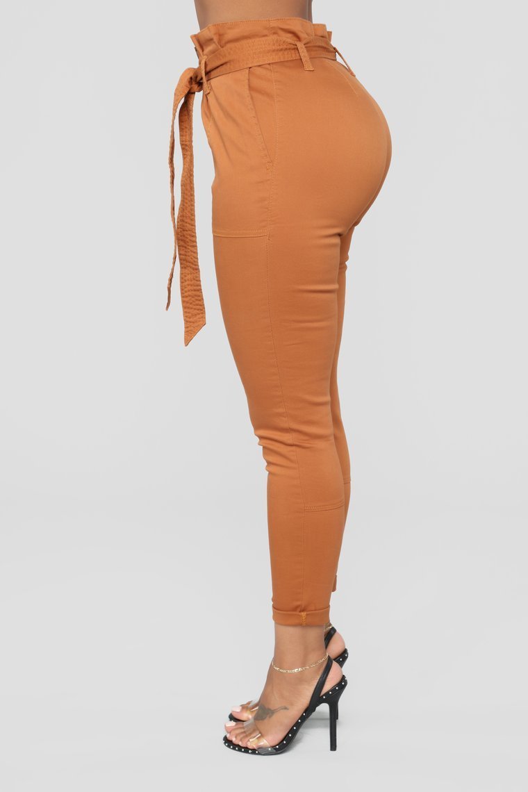 Here's The News High Rise Pants - Cognac