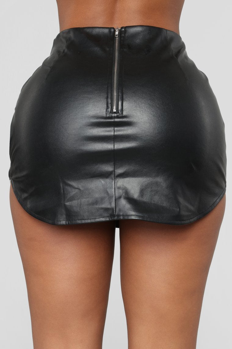 Cut Them Out Skirt - Black