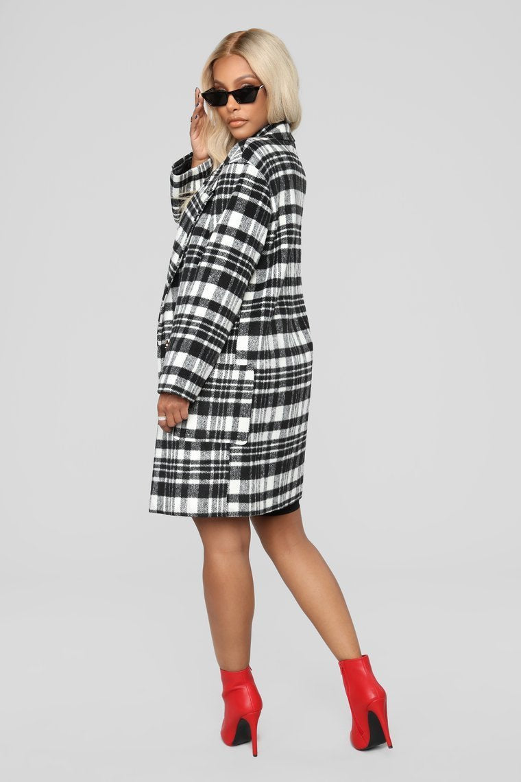 Black & White Plaid Coat - Black/Combo