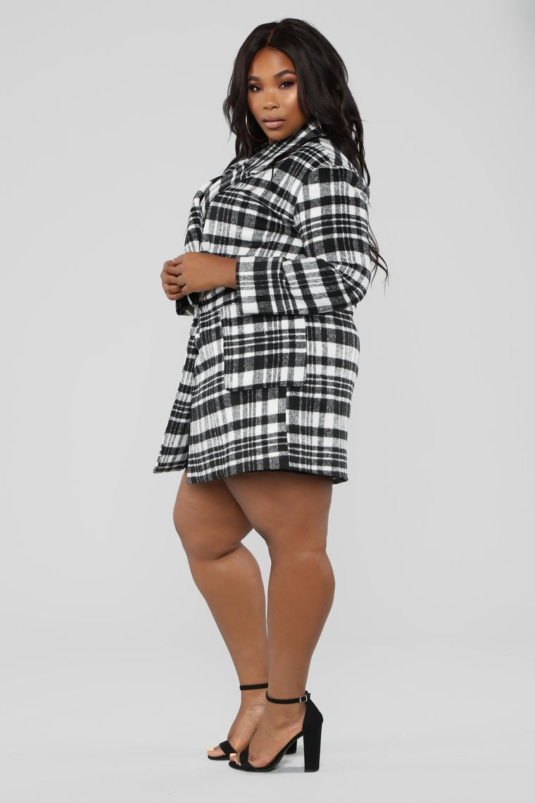 Black & White Plaid Coat - Black/Combo