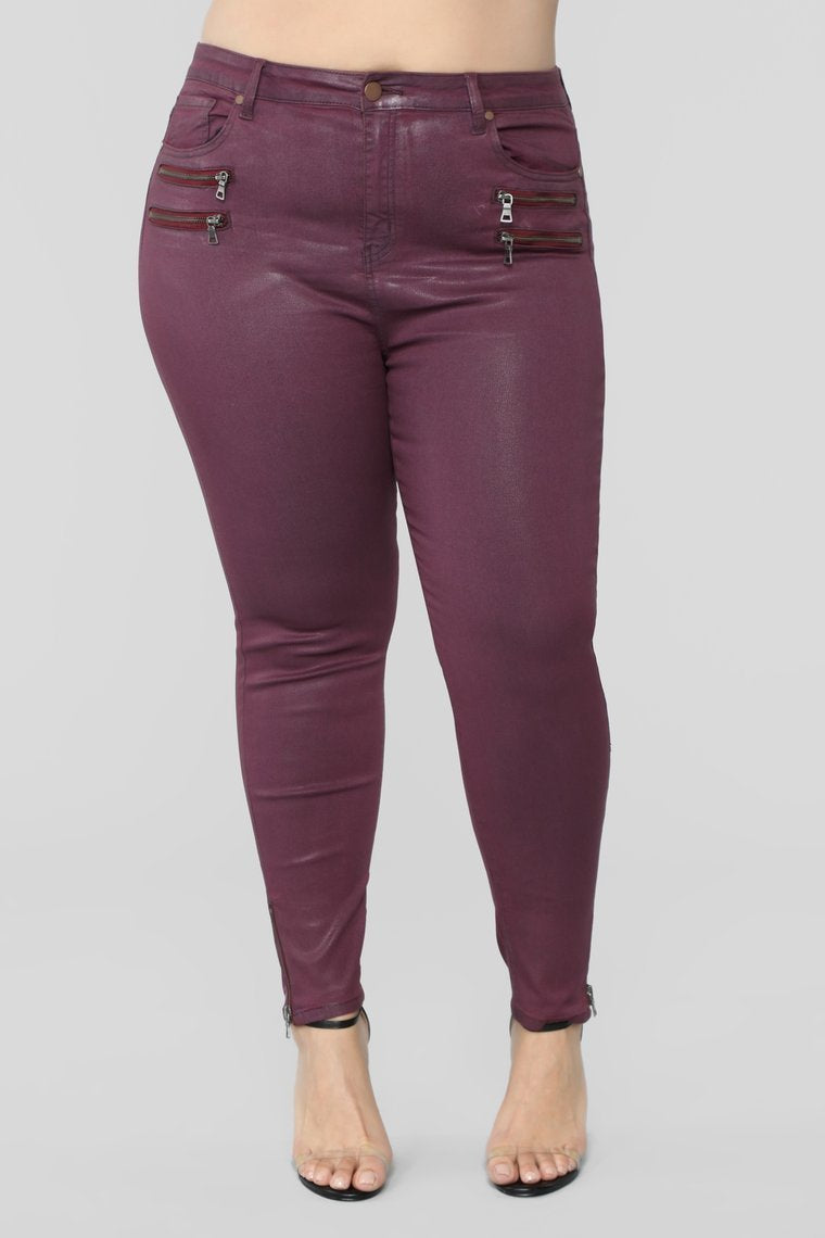Lookin' Good High Rise Pants - Burgundy