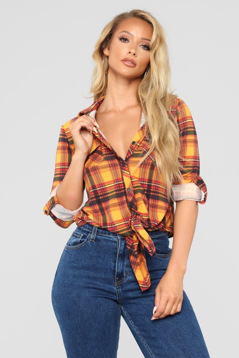 Lounge Lover Front Knot Plaid Top - Mustard/Combo