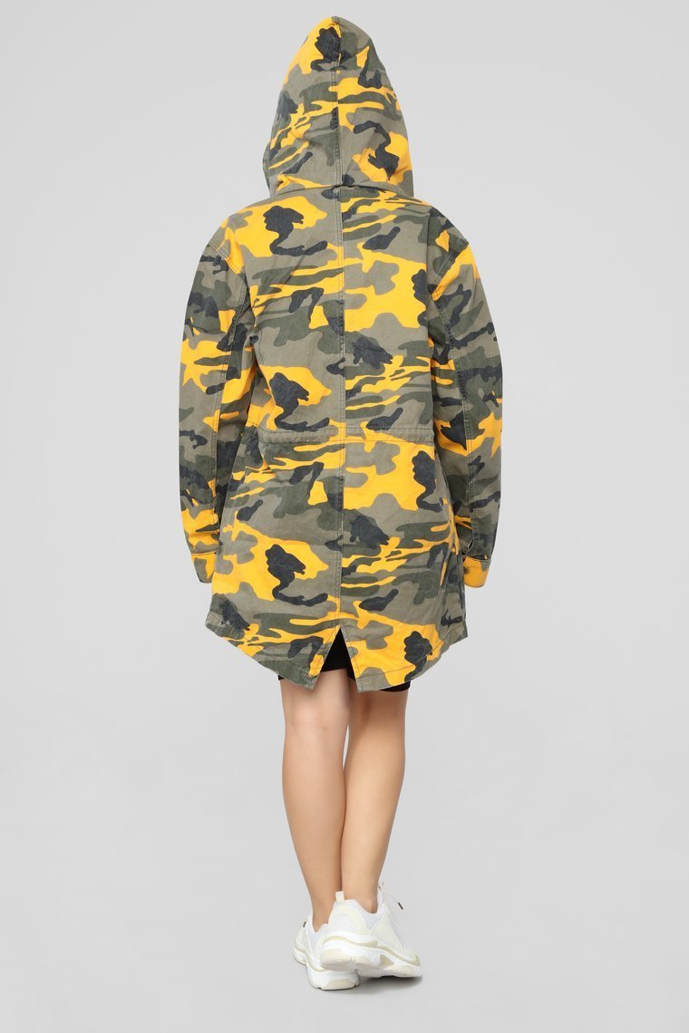 Hide And Play Jacket - Yellow Camo