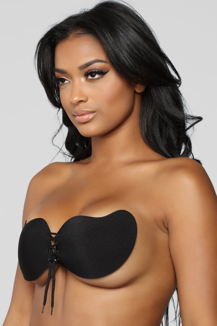 Pull Me Close Invisible Bra - Black