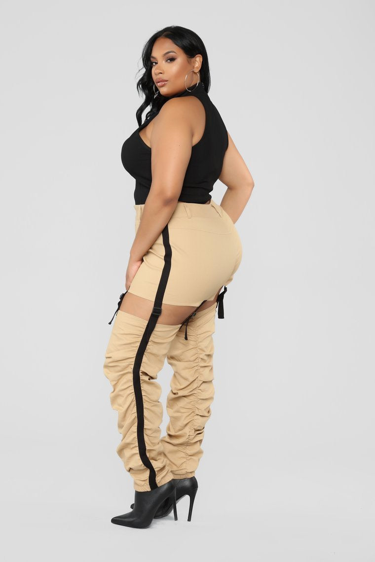 Just A Little Bit Cargo Pants - Khaki