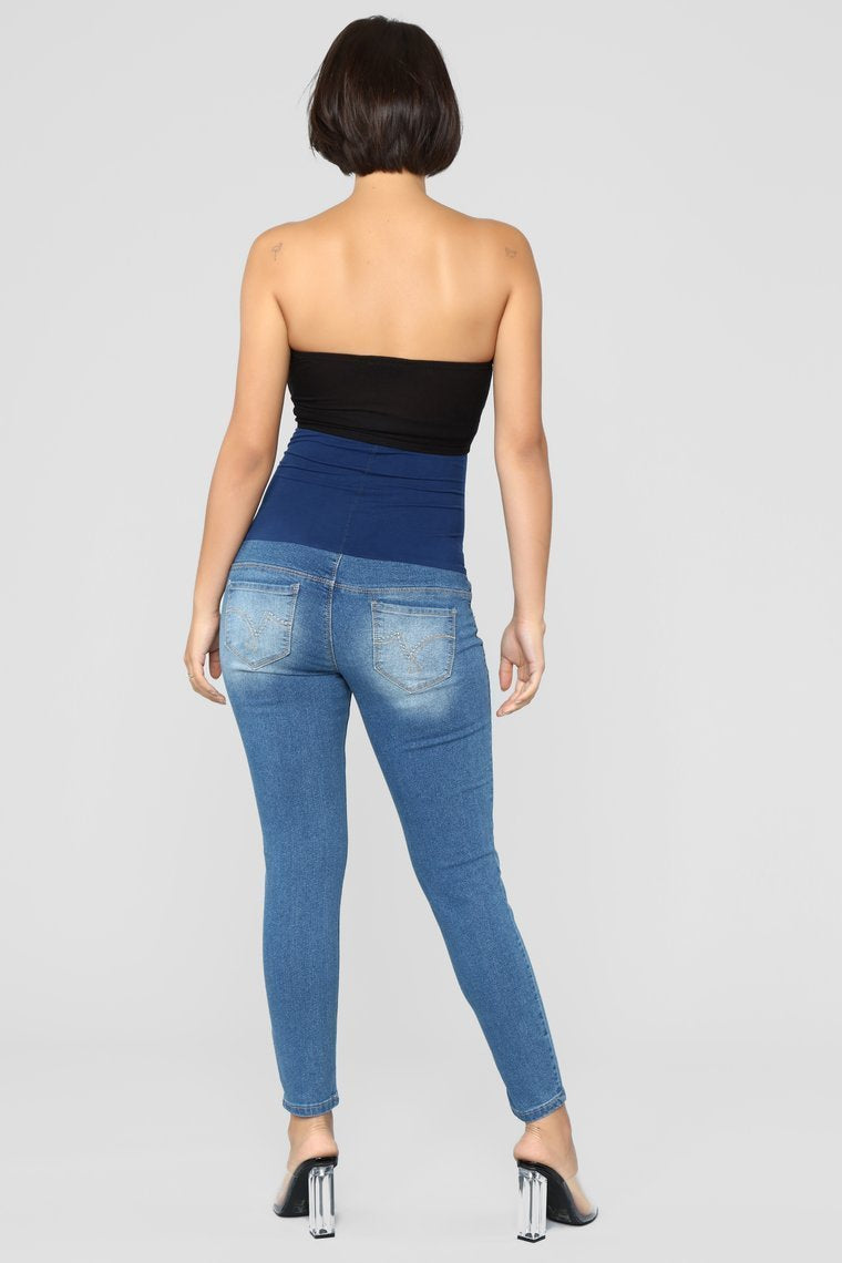 You Got This Maternity Skinny Jeans - Medium Blue Wash