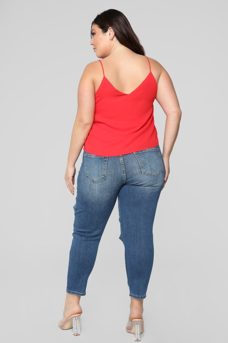 Yes That's Me Skinny Jeans - Medium Blue Wash