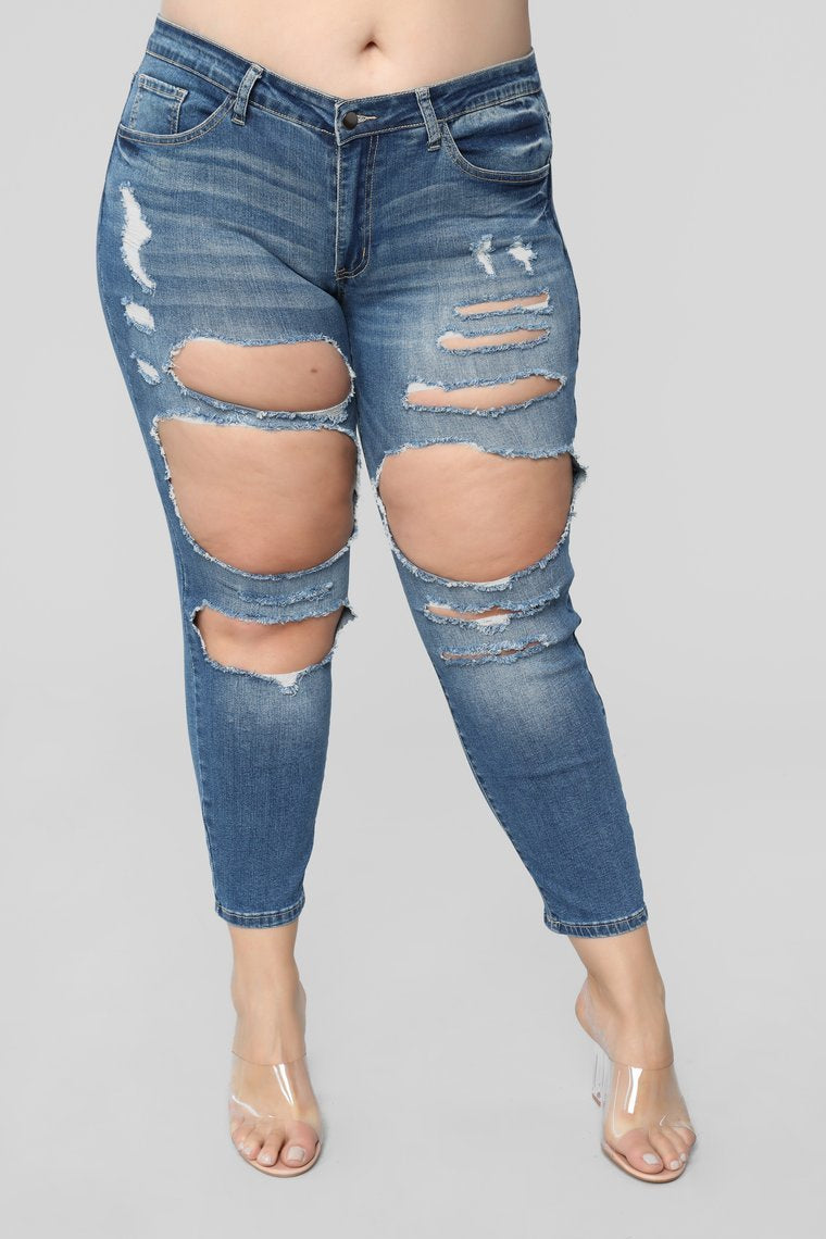 Yes That's Me Skinny Jeans - Medium Blue Wash