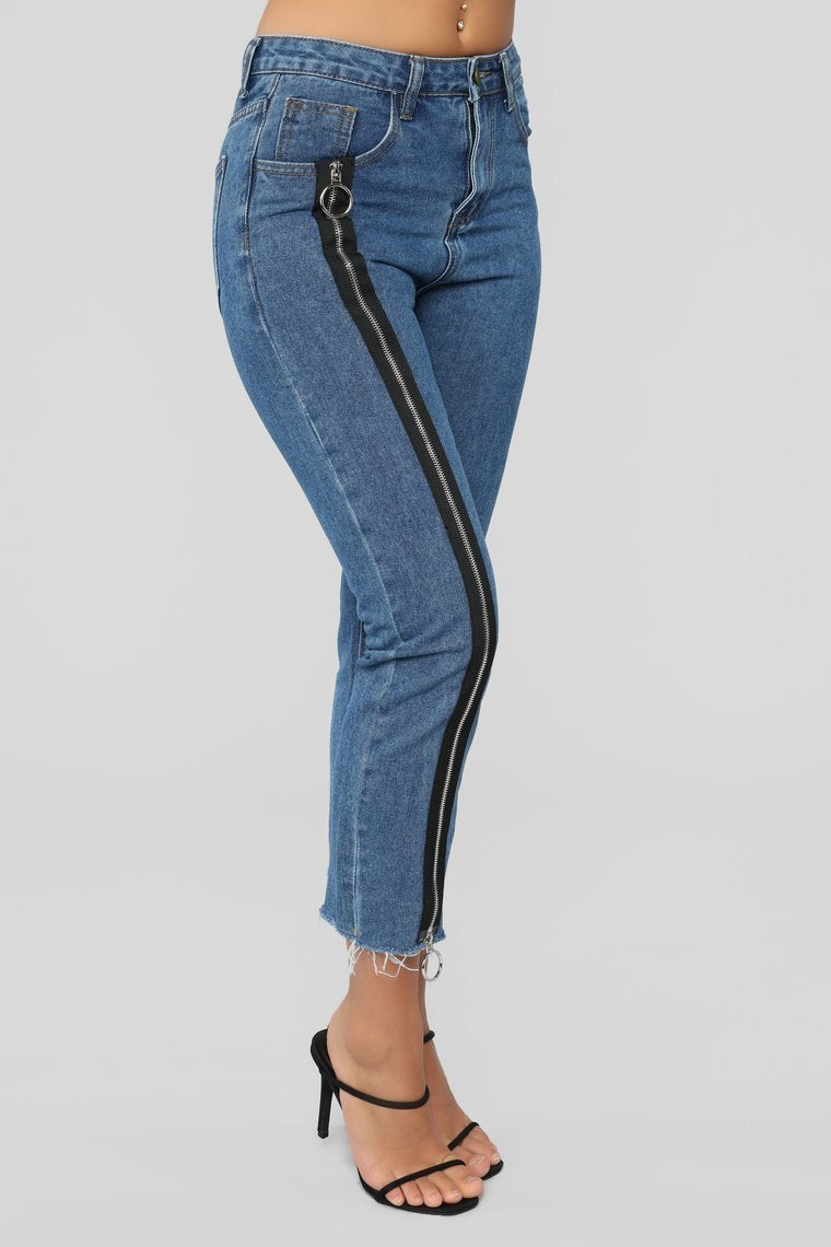 From Bottom To Top Boyfriend Jeans - Medium Blue Wash