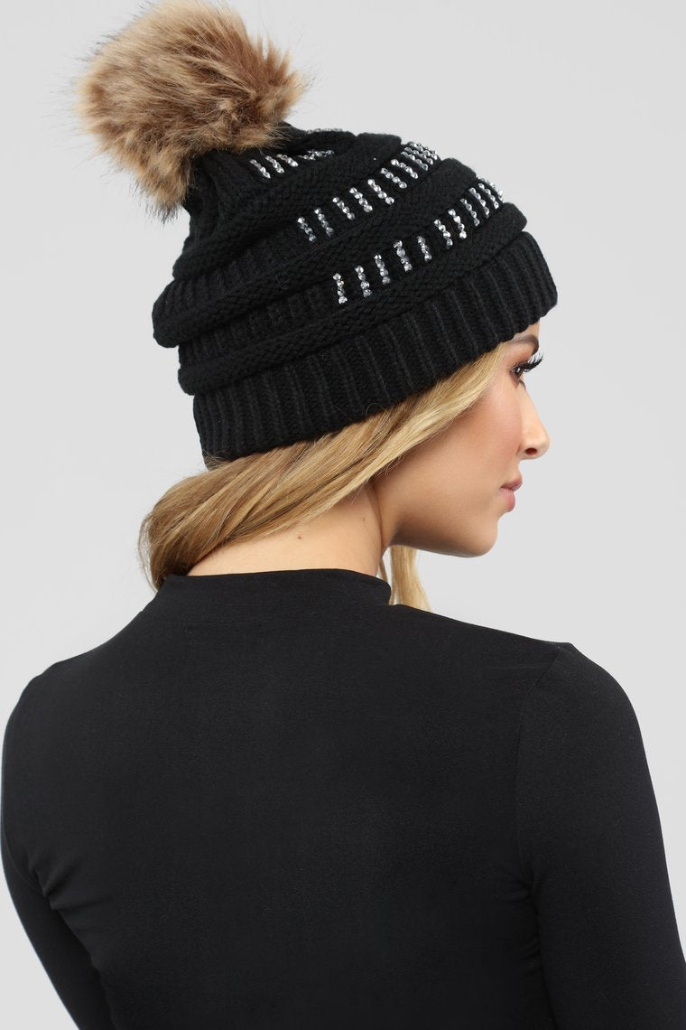 Rom Com Pom Pom Beanie - Black