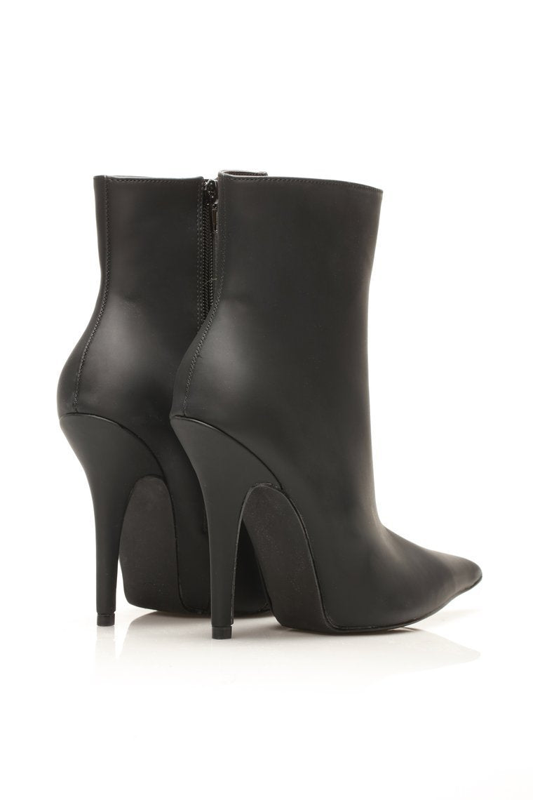 Every Little Thing I Do Heeled Bootie - Black