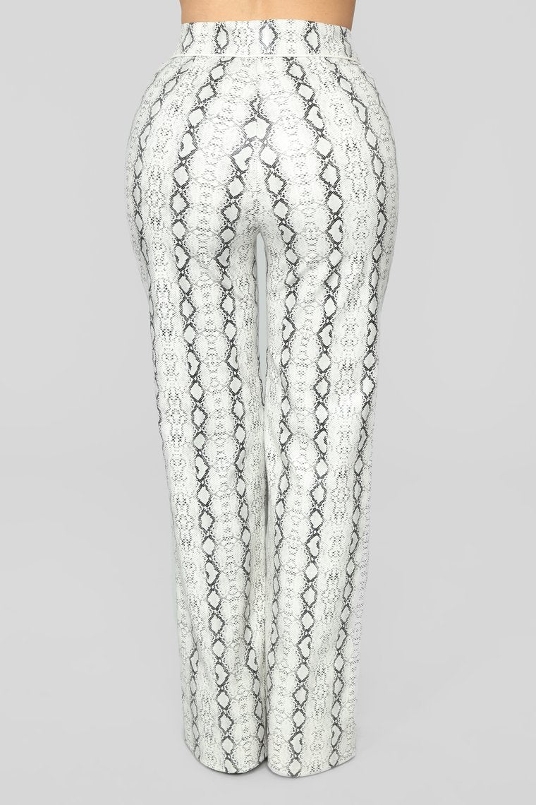 No Snakes Allowed Print Pants - Grey