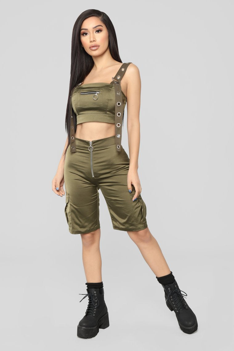 Bad Intentions Cargo Set - Olive