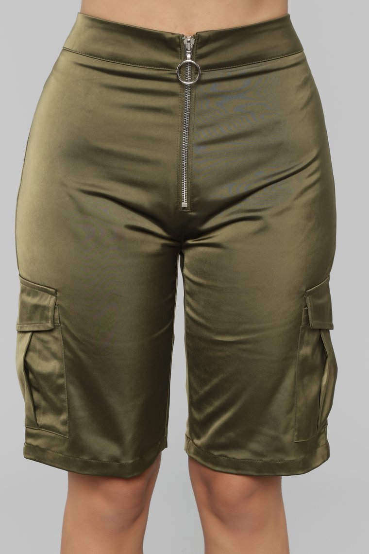 Bad Intentions Cargo Set - Olive