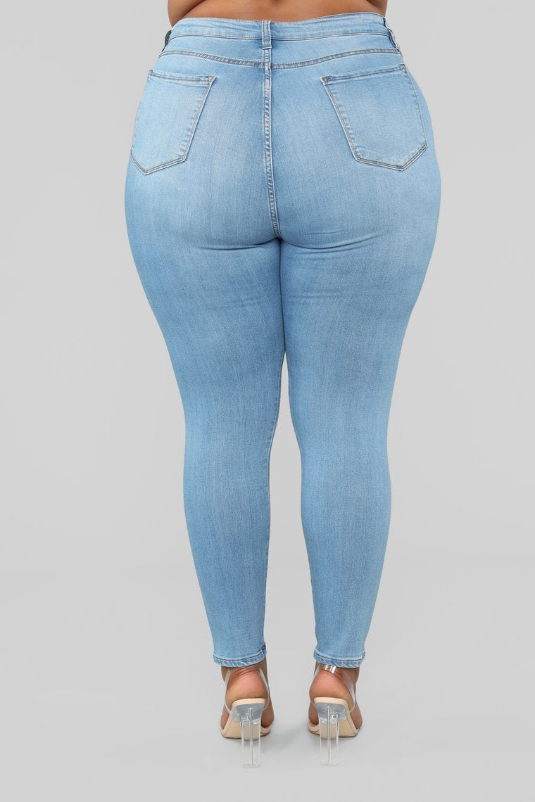 Classic High Waist Skinny Jeans Shorter Length - Light Wash