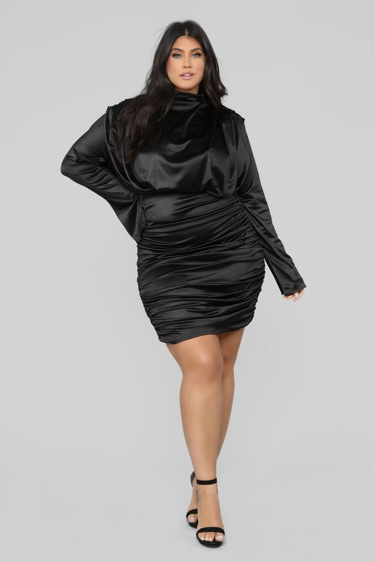 Making My Moves Ruched Dress - Black