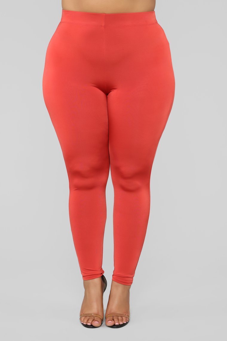 Smooth Talker Slinky Leggings - Rust