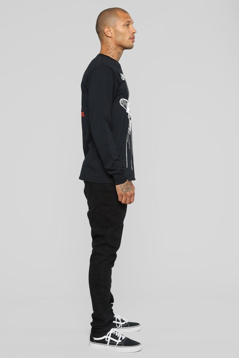 Unforgiven Long Sleeve Tee - Black/White