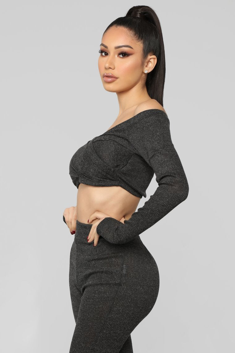 Gotta Warm Up To Me Sweater Set - Black