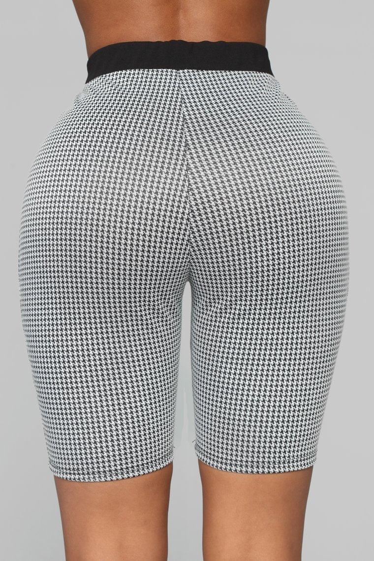 Gimme Me Print Houndstooth Short Set - Black/Combo