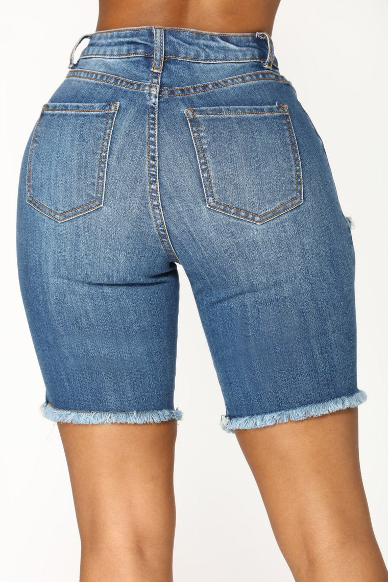 Khloe II Shorts - Medium Wash