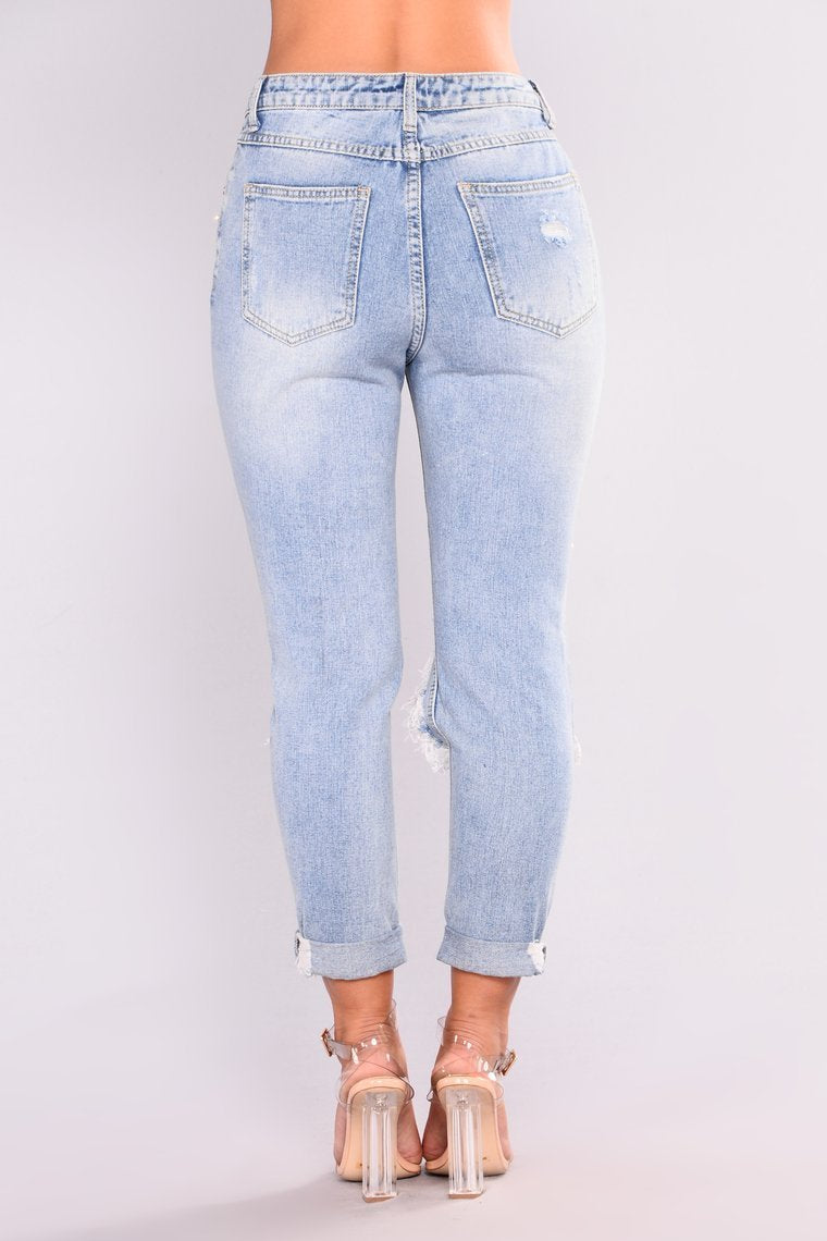 Your Escape Boyfriend Jeans - Light
