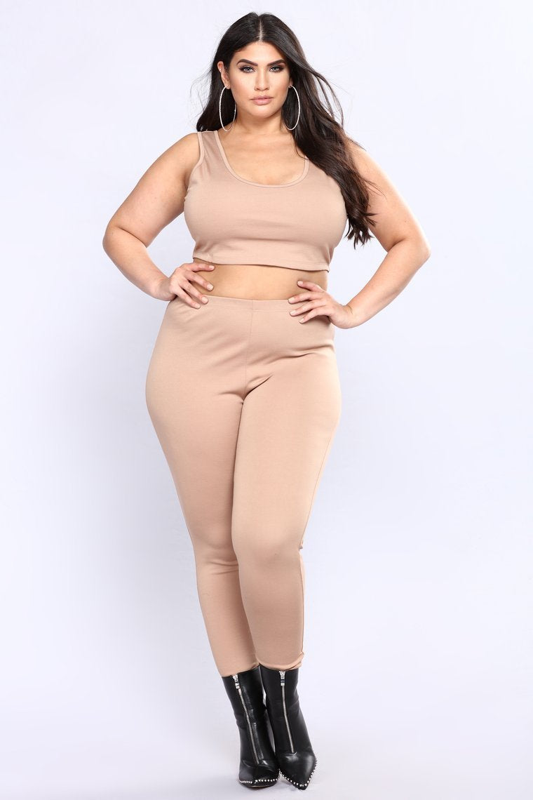 Bondoc II Lounge Set - Mocha